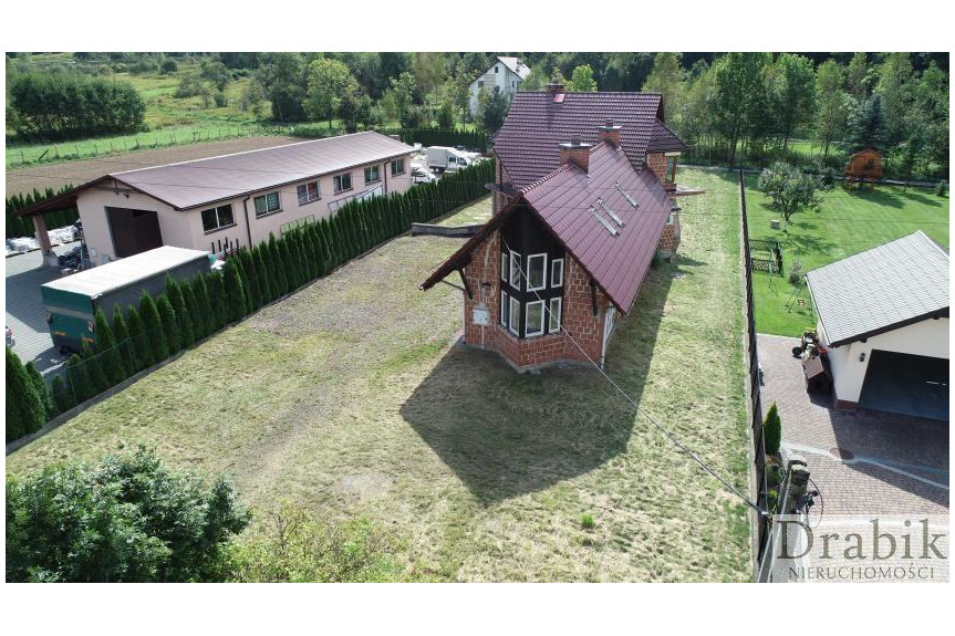 suski, Zembrzyce, Zembrzyce 28ar budynek mieszk. i pod działalność