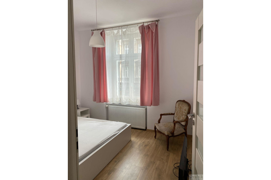 Kraków, Kazimierz, Starowiślna, 3-pokojowe mieszkanie na Kazimierzu