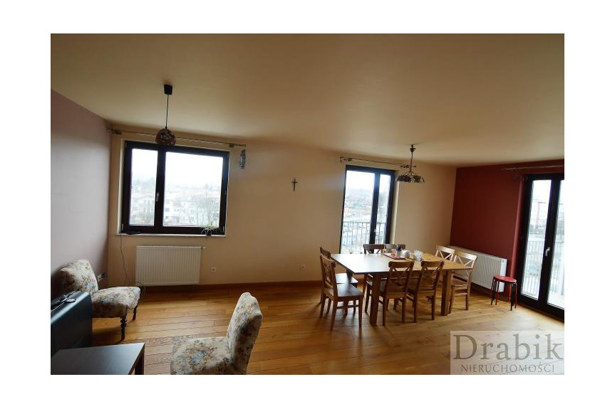 Kraków, Bieżanów, Mała Góra, 2-pokojowe klimatyzacja, balkon, garaż