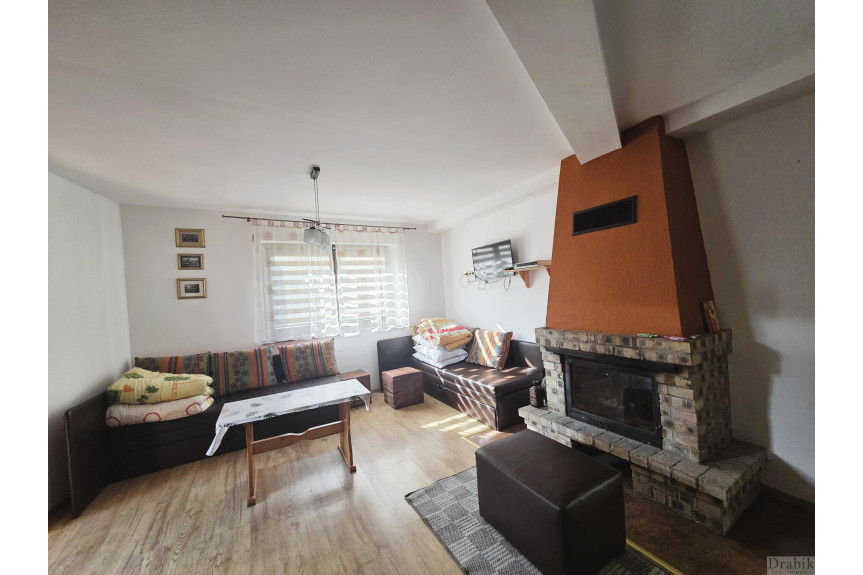 suski, Zawoja, Zawoja Mosorne, Domek letniskowy z widokiem na Babią Górę