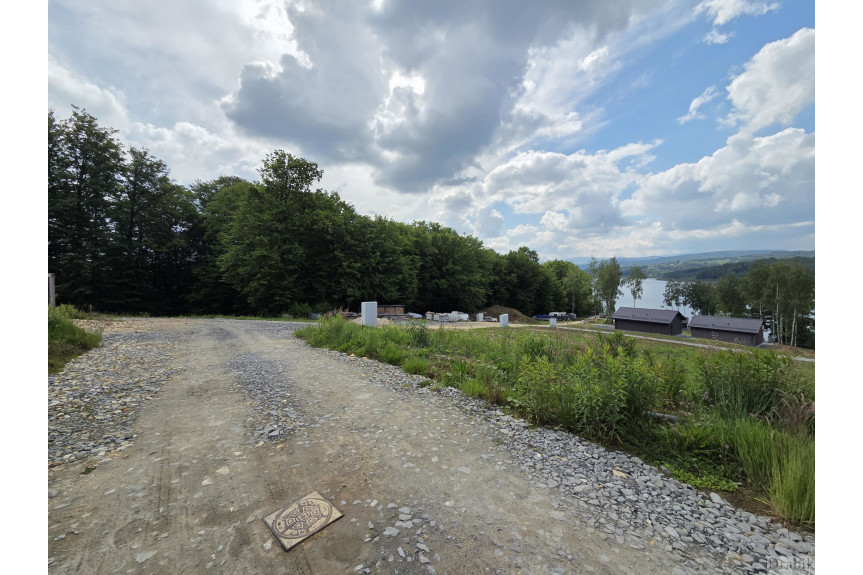 wadowicki, Strysz&oacute;w, Dąbr&oacute;wka, Uzbrojone działki widok na Jezioro i Babią G&oacute;rę  LAS