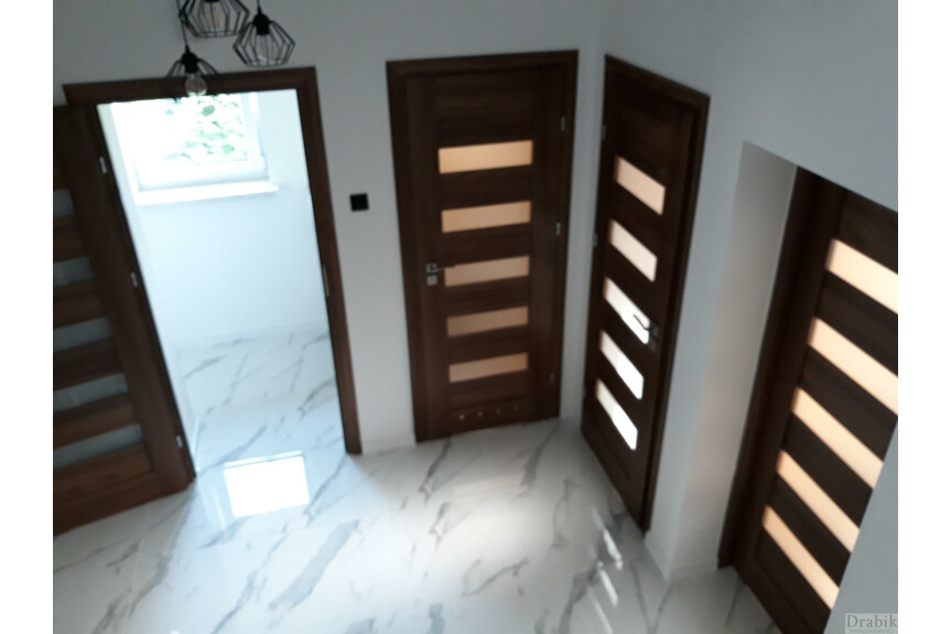 suski, Sucha Beskidzka, Centrum, Dom w centrum Suchej Beskidzkiej - 150m od Rynku