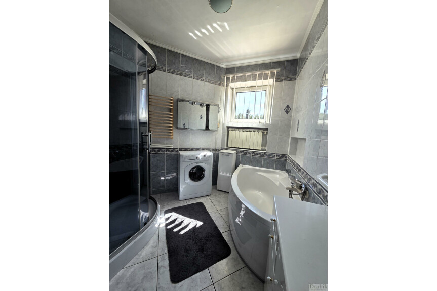 suski, Zembrzyce, Śleszowice, Unikatowy dom wśr&oacute;d zieleni Jezioro Mucharskie