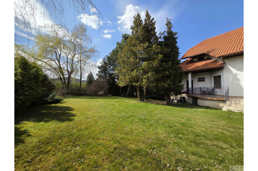 suski, Zembrzyce, Śleszowice, Unikatowy dom wśr&oacute;d zieleni Jezioro Mucharskie