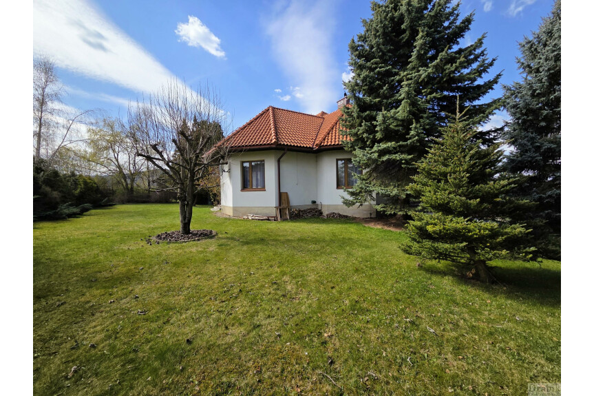 suski, Zembrzyce, Śleszowice, Unikatowy dom wśr&oacute;d zieleni Jezioro Mucharskie