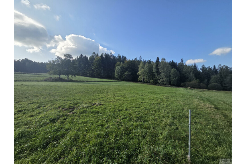 suski, Stryszawa, Widokowe działki w Stryszawie