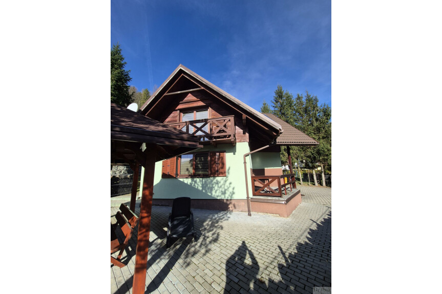 suski, Zawoja, Zawoja Mosorne, Dwa Domki letniskowe z widokiem na Babią G&oacute;rę