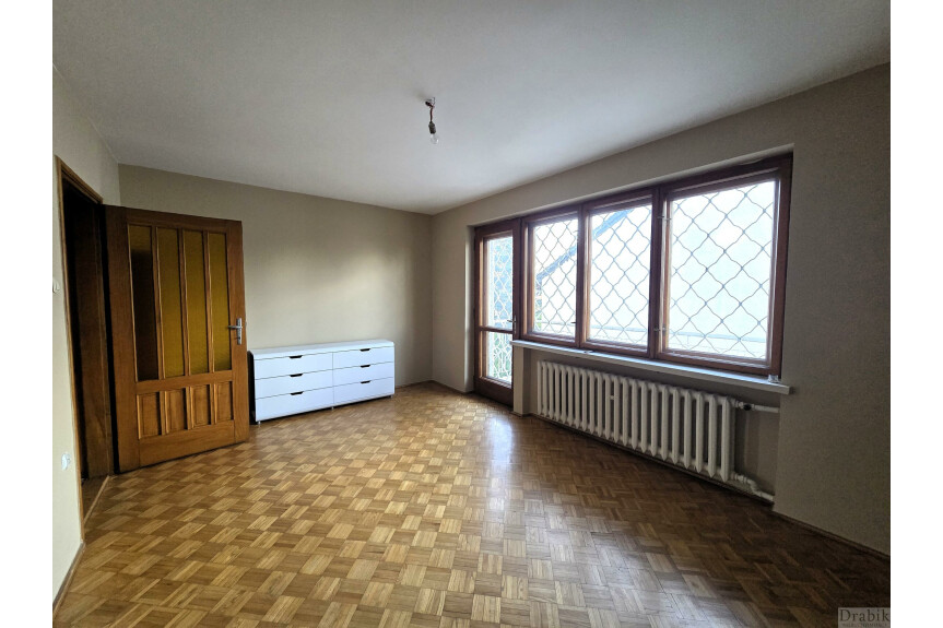Krak&oacute;w, Stare Miasto, Lechicka, 3-pokojowe mieszkanie lub na biuro -  Łagiewniki ok. ul. Suchej