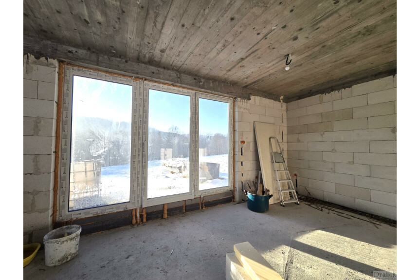 suski, Budz&oacute;w, Dom z widokiem na g&oacute;ry i las Budz&oacute;w 43km od Krakowa