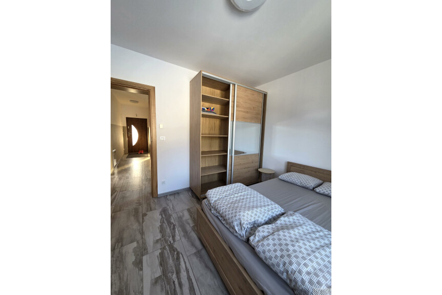 suski, Stryszawa, Krzesz&oacute;w, Kompleks budynk&oacute;w pod biznes lub zamieszkanie ok. Krzeszowa