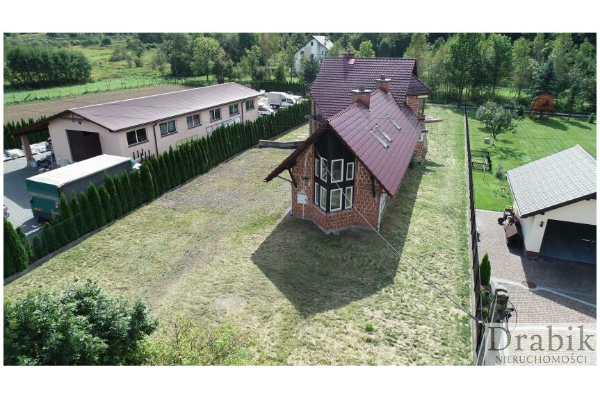 suski, Zembrzyce, Zembrzyce 28ar budynek mieszk. i pod działalność