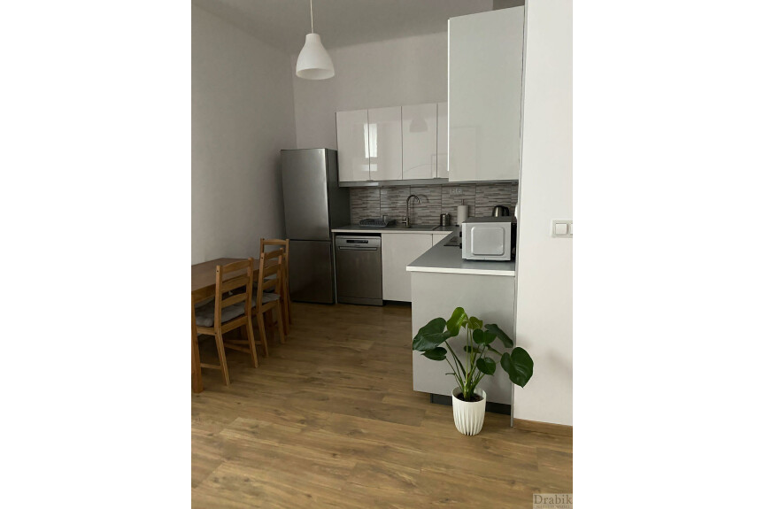 Krak&oacute;w, Kazimierz, Starowiślna, 3-pokojowe mieszkanie na Kazimierzu