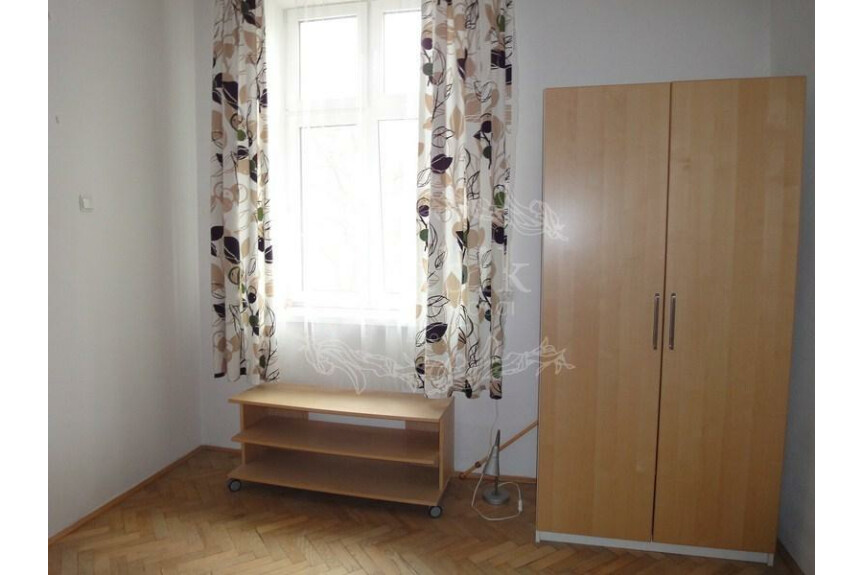 Krak&oacute;w, Śr&oacute;dmieście, Lubomirskiego, OKAZJA kawalerka rejon Galerii Krakowskiej !