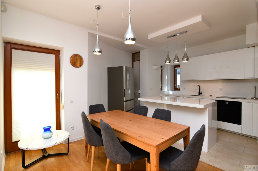 Krak&oacute;w, Wola Justowska, 28 Lipca 1943, W pełni umeblowany dom/Sauna/ 3 łazienki