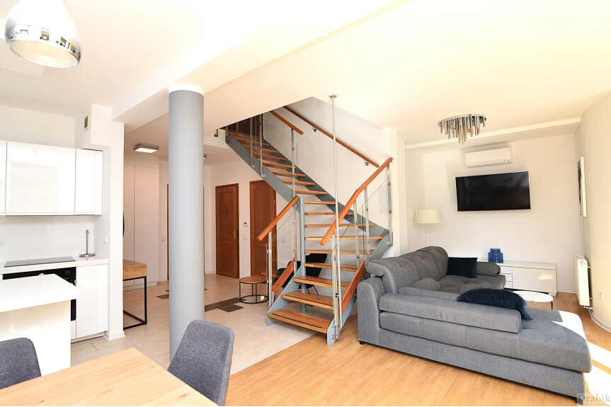 Krak&oacute;w, Wola Justowska, 28 Lipca 1943, W pełni umeblowany dom/Sauna/ 3 łazienki