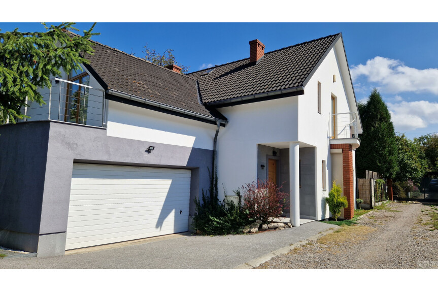 Krak&oacute;w, Wola Justowska, 28 Lipca 1943, W pełni umeblowany dom/Sauna/ 3 łazienki