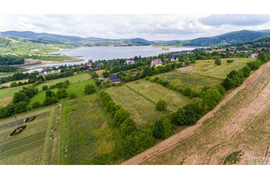 wadowicki, Mucharz, Widokowa działka Jezioro Mucharskie