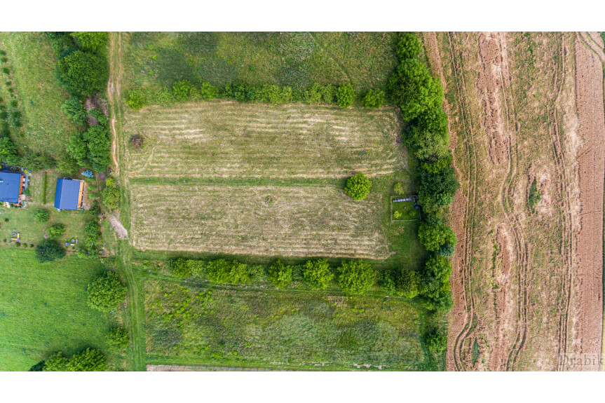 wadowicki, Mucharz, Widokowa działka Jezioro Mucharskie