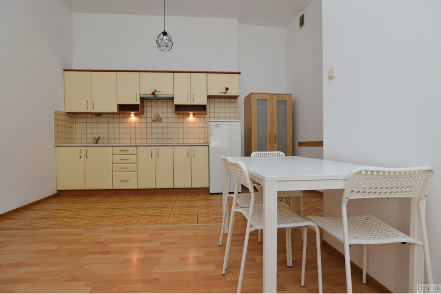 Krak&oacute;w, Stare Miasto, Plac Matejki, Mieszkanie/ na biuro 2-pokojowe Plac Matejki