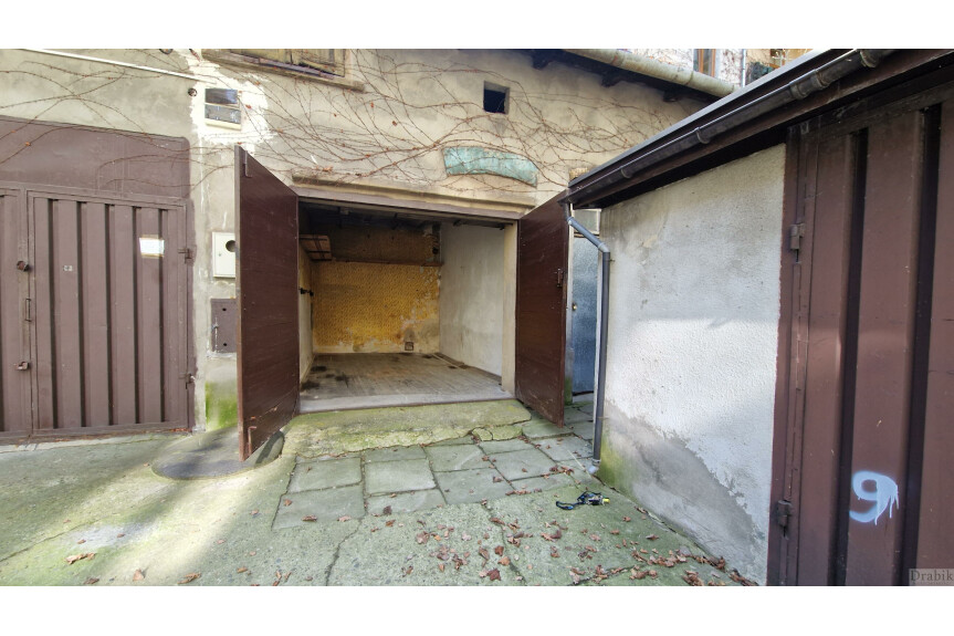 Krak&oacute;w, Grzeg&oacute;rzki, Lubomirskiego, Garaż w centrum Krakowa pod magazyn/meleks