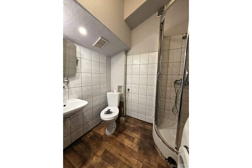 suski, Sucha Beskidzka, osiedle Beskidzkie, Przestronne mieszkanie z loggią os. Beskidzkie