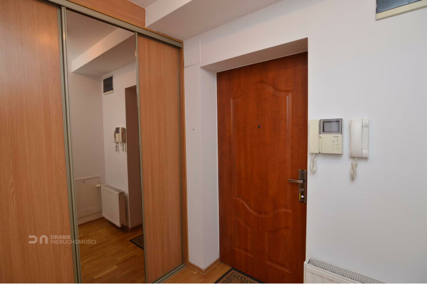 Krak&oacute;w, Stare Miasto, Plac Matejki, Plac Matejki poddasze 2pok mieszkanie 2 łazienki RENT