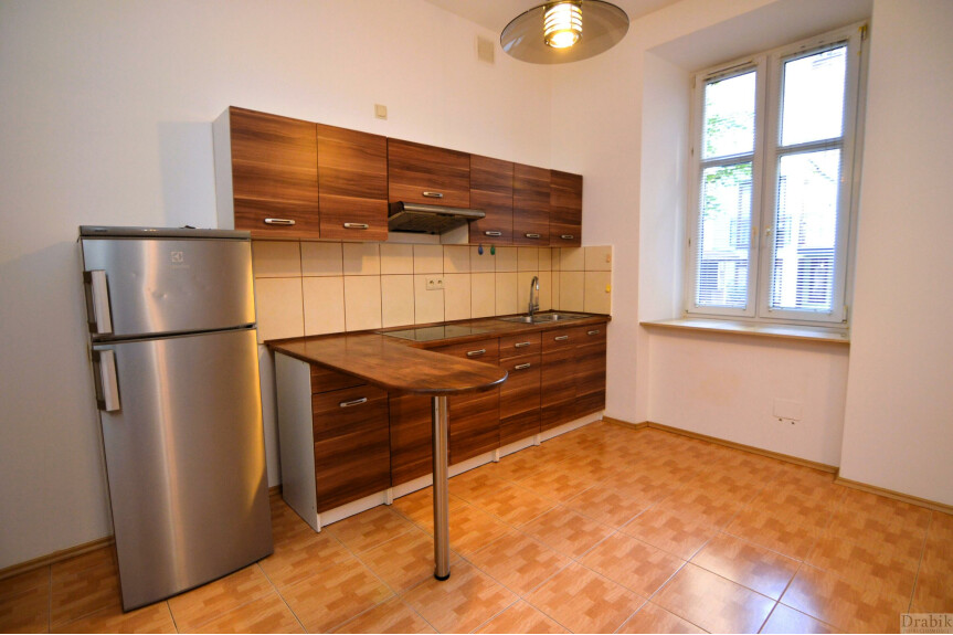 Krak&oacute;w, Stare Miasto, Plac Matejki, 2-pokojowe mieszkanie Stare Miasto Plac Matejki