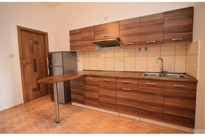 Krak&oacute;w, Stare Miasto, Plac Matejki, 2-pokojowe mieszkanie Stare Miasto Plac Matejki