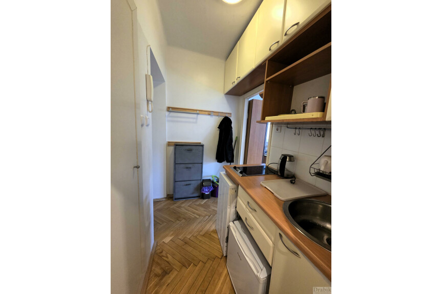 krakowski, Krak&oacute;w, Rydla Lucjana, Przytulna kawalerka blisko uczelni AGH UKEN/ For RENT