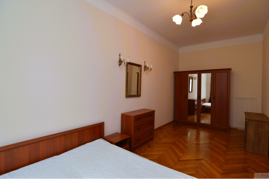 Krak&oacute;w, Stare Miasto, Podzamcze, Wyjątkowy Apartament vis a vis Wawelu.