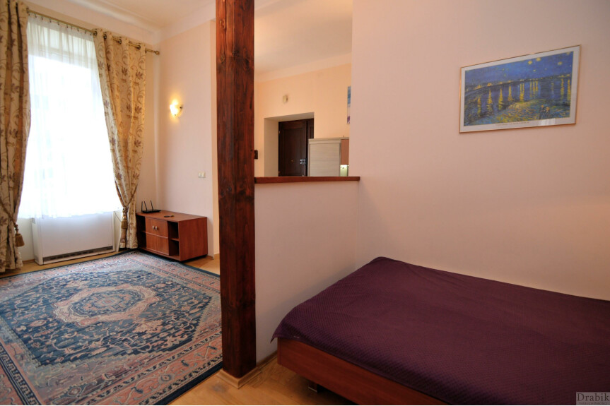 Krak&oacute;w, Stare Miasto, Podzamcze, Studio ok.Wawelu/Equipped furnished studio OldTown