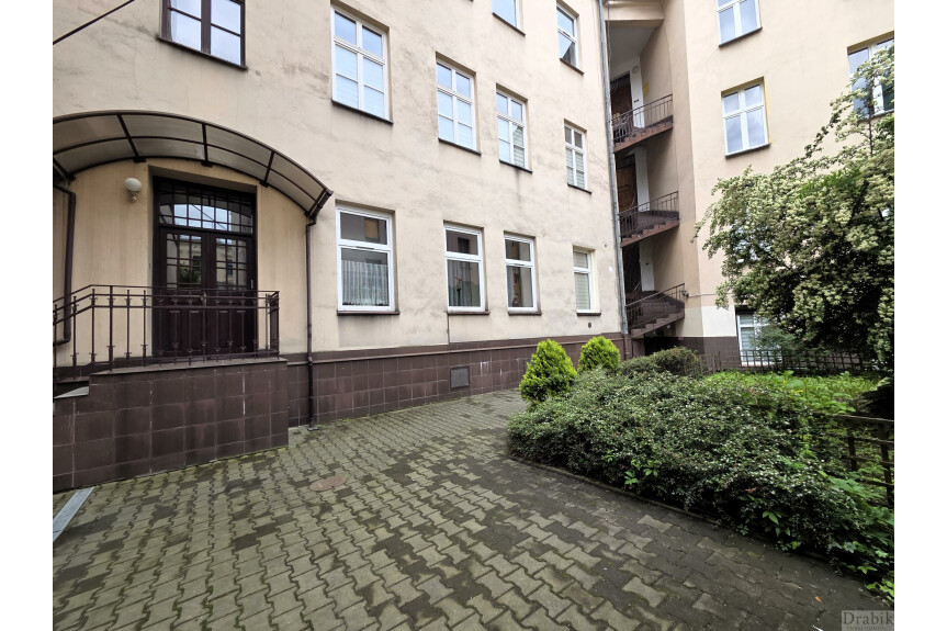 Krak&oacute;w, Stare Miasto, Podzamcze, Studio ok.Wawelu/Equipped furnished studio OldTown
