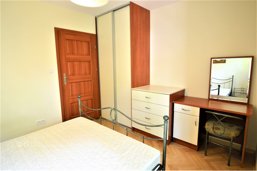 Krak&oacute;w, Grzeg&oacute;rzki, Pola Wincentego, 2 pokojowe mieszkanie z balkonem Gal. Kazimierz Hala Targowa// RENT