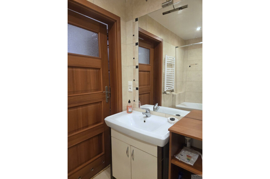 Krak&oacute;w, Grzeg&oacute;rzki, Pola Wincentego, Ciche 2 pokojowe mieszkanie z balkonem Gal. Kazimierz Hala Targowa// RENT